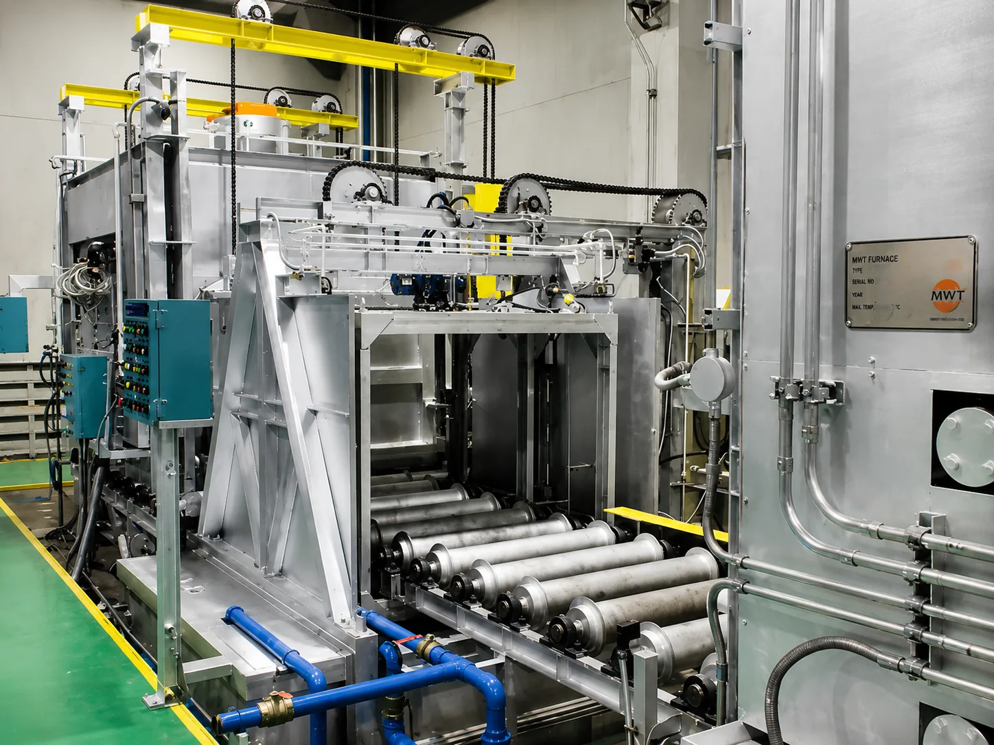 MWT T6 heat treatment furnace with roller conveyor